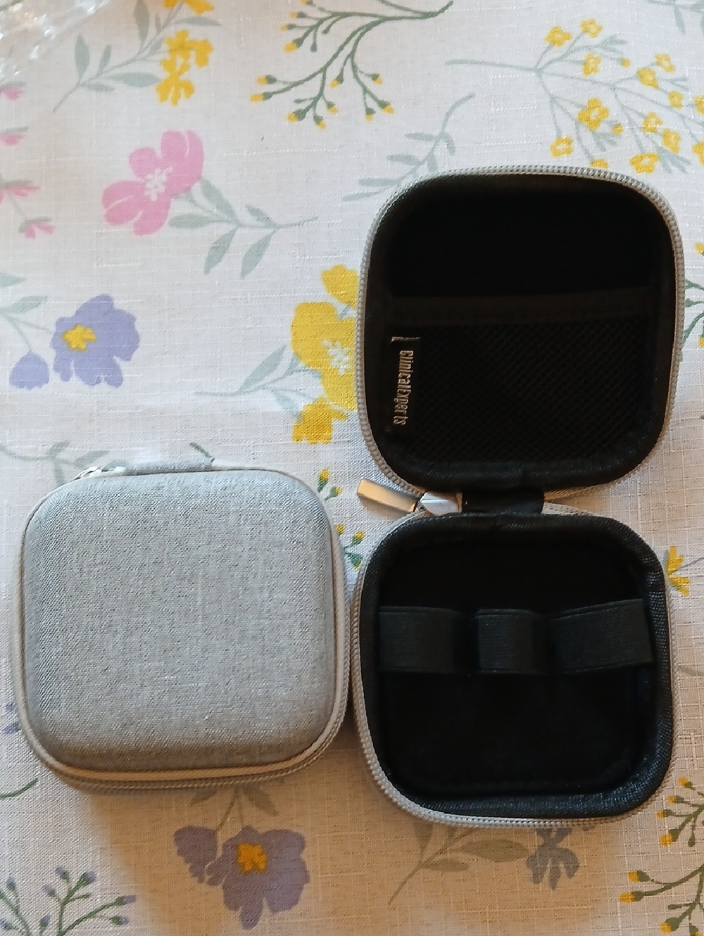 Clinical Experts Multifunctional Gray Travel Compact Zip Organizer.